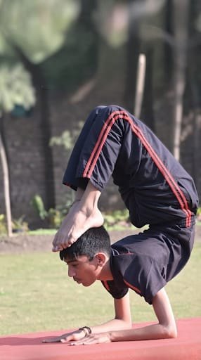 VANDAN JAIN- CLASS 9